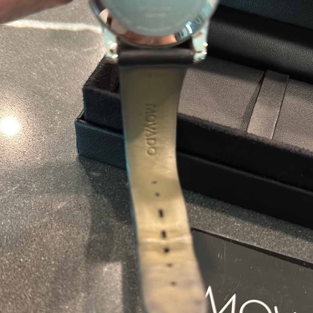 Movado Men’s Silver and Black Watch with Blue face and Leather Band. W/box. - Picture 5 of 6